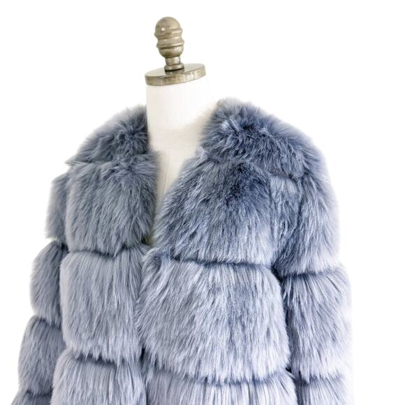Pretty Little Thing Gray Faux Fur Bubble Coat Women's Size 6 EUC Open Front - Picture 2 of 6